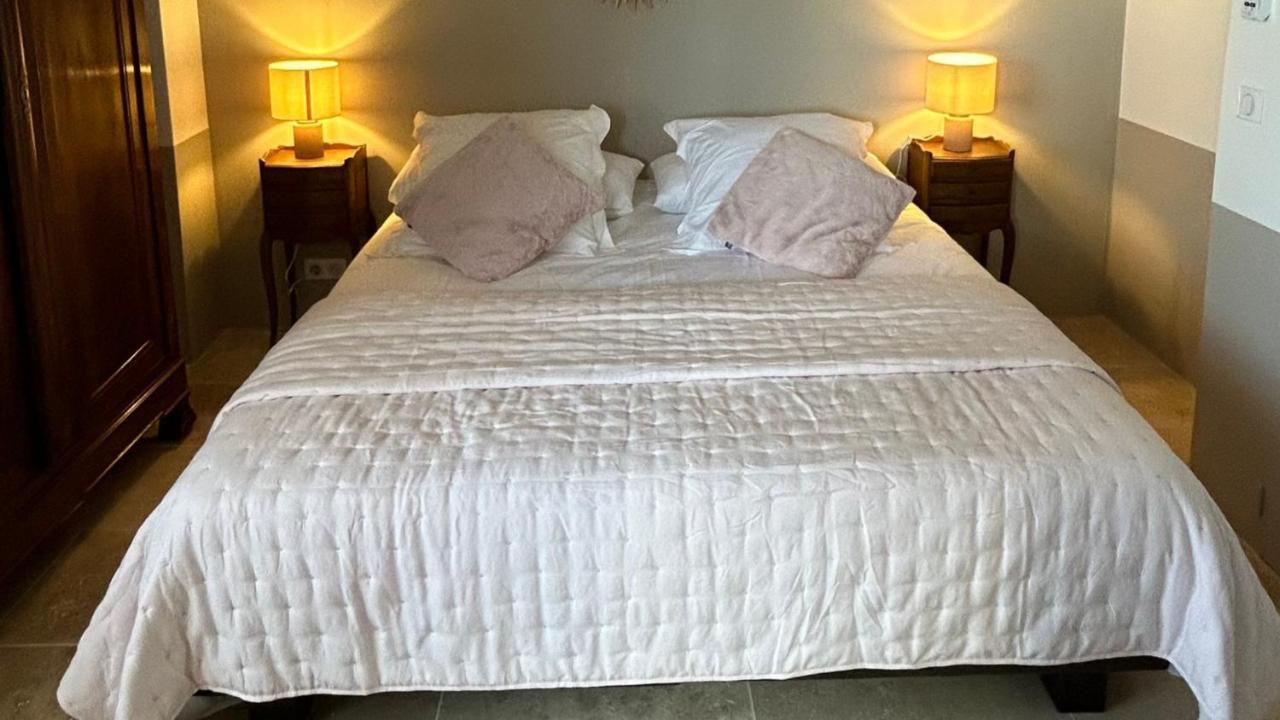 Bed and Breakfast Le Petit Eden Saint-Quentin-la-Poterie Exteriér fotografie